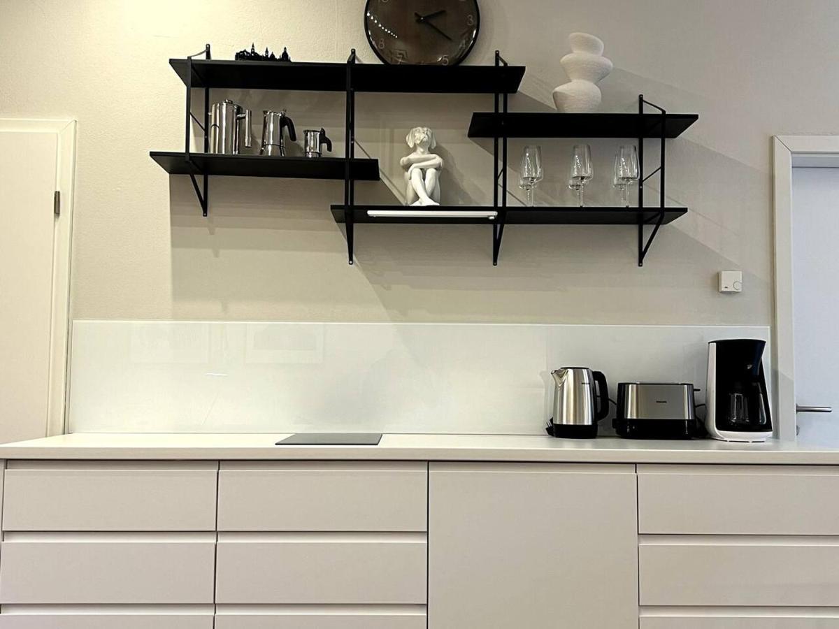Design-suite Am Markt Apartment *